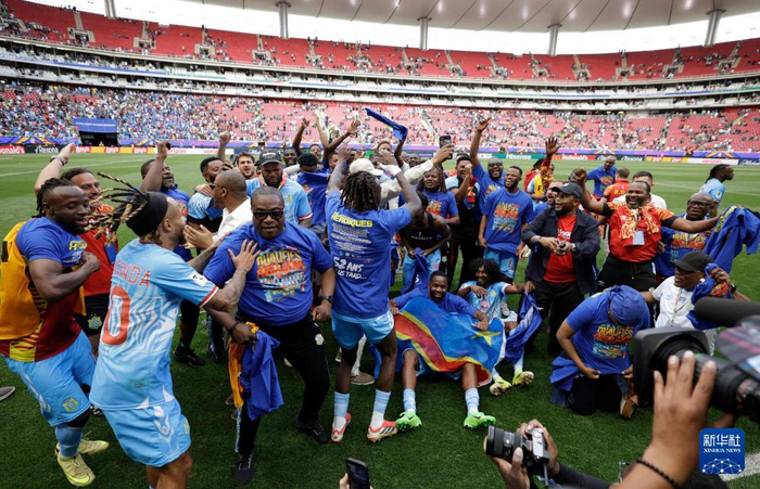 乐鱼体育-足球——世预赛附加赛:刚果(金)晋级世界杯正赛|金)队|决赛|世界杯预选赛洲际附加赛|瓜达拉哈拉|牙买加队_新浪体育_新浪新闻